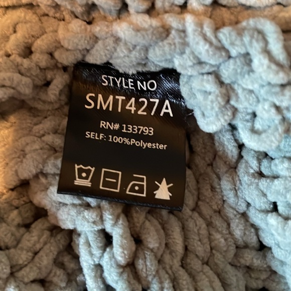 POL Teal Crew Neck Sweater with Chevron Knit - Picture 4 of 4